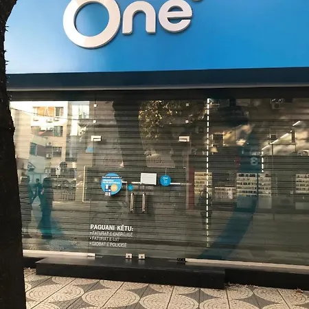 In شقة تيرانا